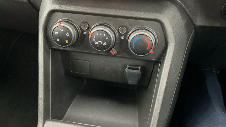 Dacia Sandero 1.0 Tce Expression 5dr Petrol Hatchback